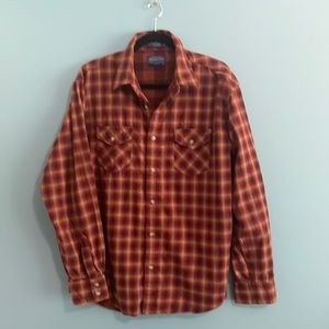 🍄2/$50 Pendleton Men’s Shirt Sz L